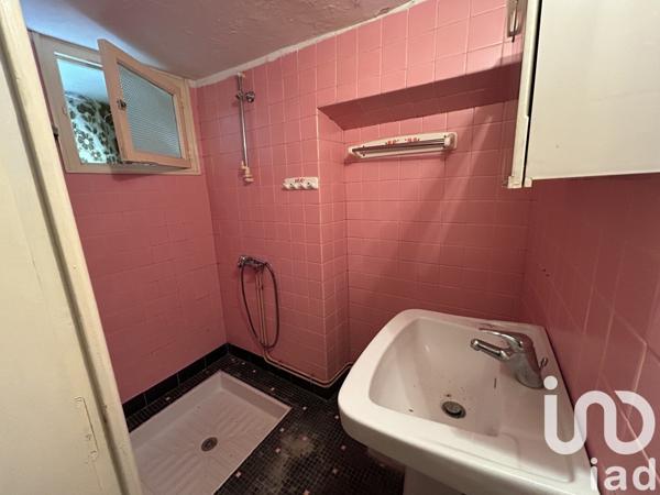 Maison de village 7 pièces de 111 m² à Pépieux (11700)