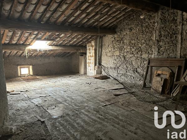 Maison de village 7 pièces de 111 m² à Pépieux (11700)