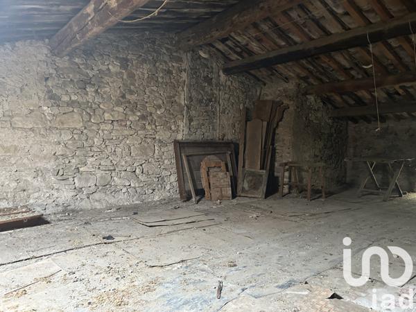 Maison de village 7 pièces de 111 m² à Pépieux (11700)