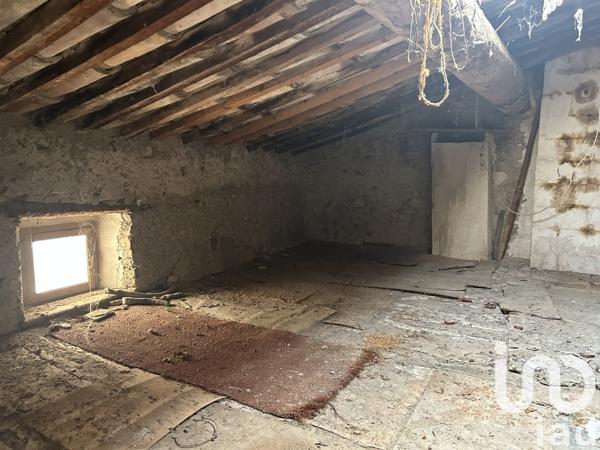 Maison de village 7 pièces de 111 m² à Pépieux (11700)