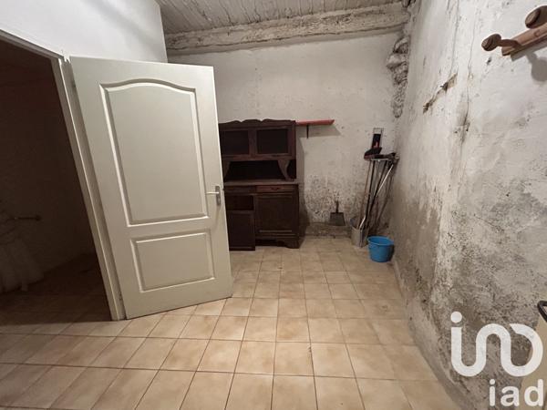 Maison de village 7 pièces de 111 m² à Pépieux (11700)