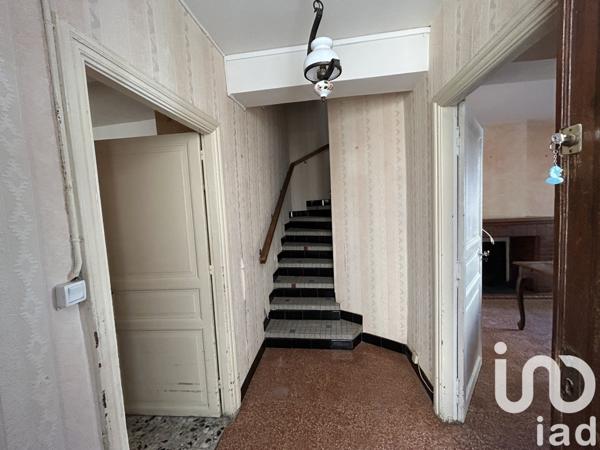 Maison de village 7 pièces de 111 m² à Pépieux (11700)