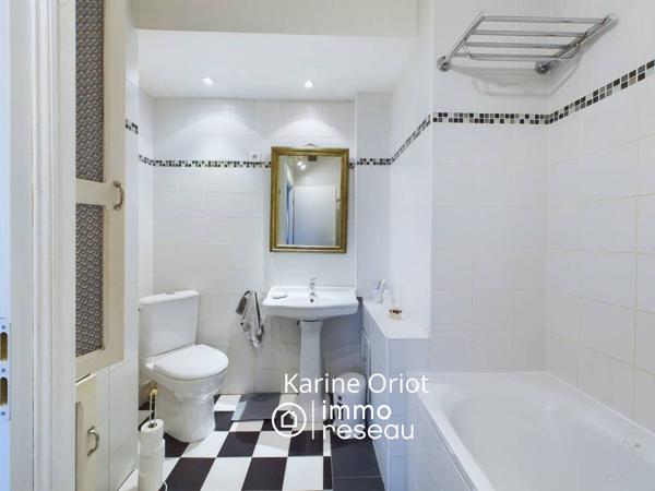 Appartement à PARIS 17EME ARRONDISSEMENT (75017)