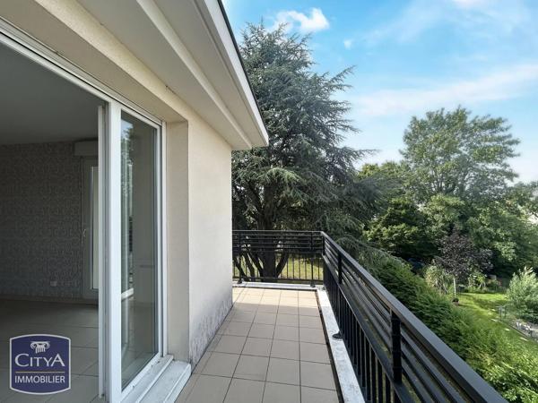 Appartement à vendre 3 pièces 85m² Saint-Jean-de-la-Ruelle (45140)