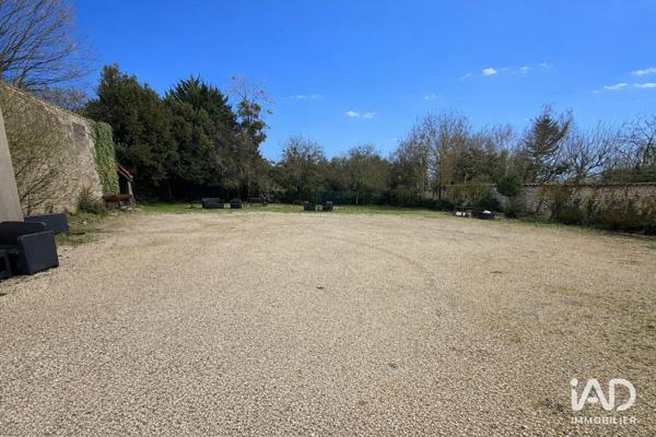 Bar-brasserie à vendre 142 m² Villefagnan