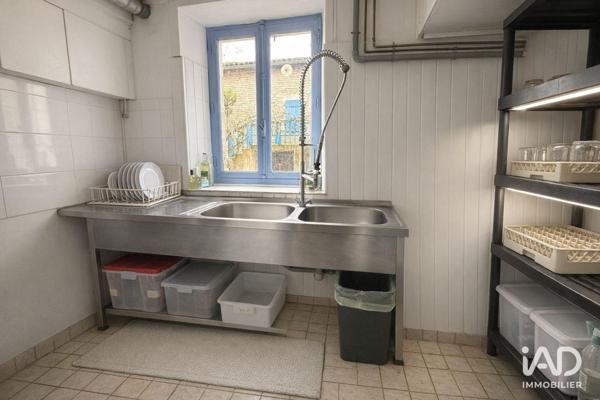 Bar-brasserie à vendre 142 m² Villefagnan