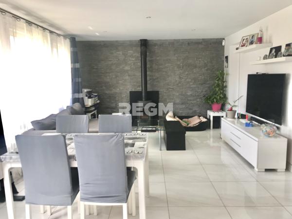 Perthes (77930) Maison de PLAIN-PIED + sous-sol total + dépendances sur beau terrain clos