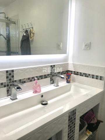 Perthes (77930) Maison de PLAIN-PIED + sous-sol total + dépendances sur beau terrain clos