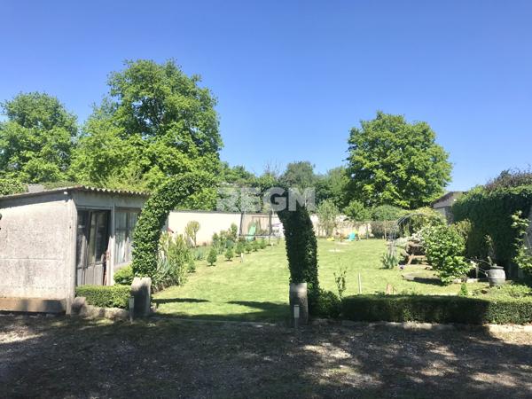 Perthes (77930) Maison de PLAIN-PIED + sous-sol total + dépendances sur beau terrain clos