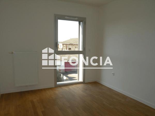 Location Appartement meublé 3 pièces 58.37 m² - 282 COURS BALGUERIE STUTTENBERG Bordeaux 33300