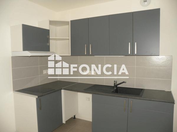 Location Appartement meublé 3 pièces 58.37 m² - 282 COURS BALGUERIE STUTTENBERG Bordeaux 33300