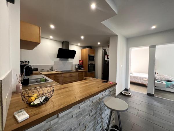 Appartement T4 entièrement  Rénové Marignane