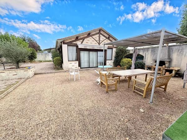PRIGONRIEUX : Maison traditionnelle avec annexe, 7 pièces de 169m²