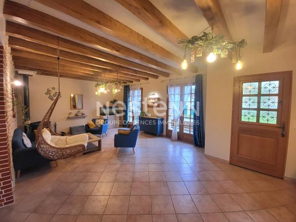 Maison spacieuse à vendre à La Ferté Saint Cyr - Un véritable havre de paix !