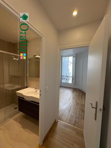 Appartement · Location Paris (75007) 6 pièces · 180m²