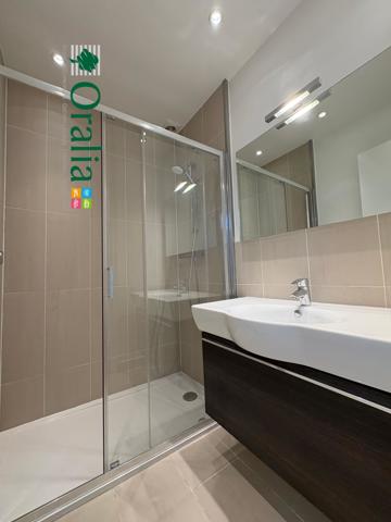 Appartement · Location Paris (75007) 6 pièces · 180m²
