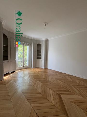Appartement · Location Paris (75007) 6 pièces · 180m²
