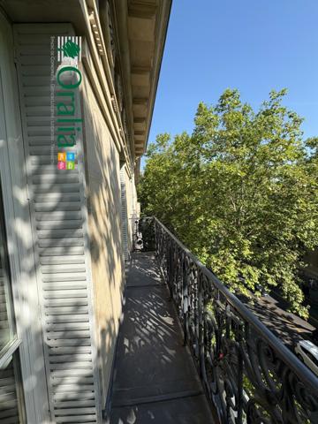 Appartement · Location Paris (75007) 6 pièces · 180m²