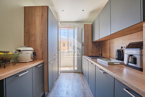 Appartement T3/T4 avec garage, centre-ville d'Aix-en-Provence