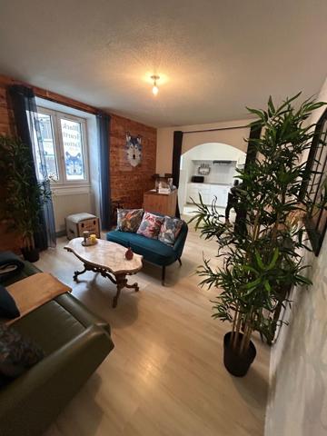 Appartement à SAINT-CHAMOND, 42400 - 6 pièces 63m²