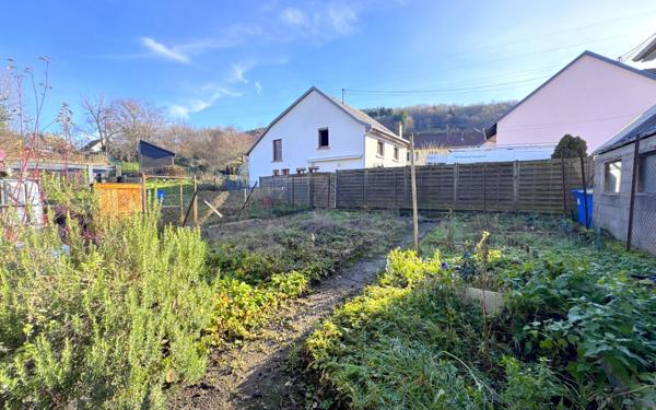 Maison à vendre    5 pièces •  Russ