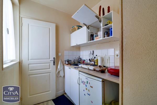 Appartement à vendre 1 pièce 27m² Vichy (03200)