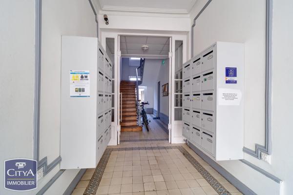 Appartement à vendre 1 pièce 27m² Vichy (03200)