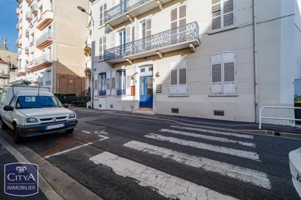 Appartement à vendre 1 pièce 27m² Vichy (03200)