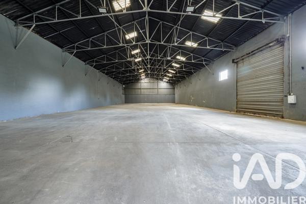 Murs commerciaux  à vendre 700 m² Évellys