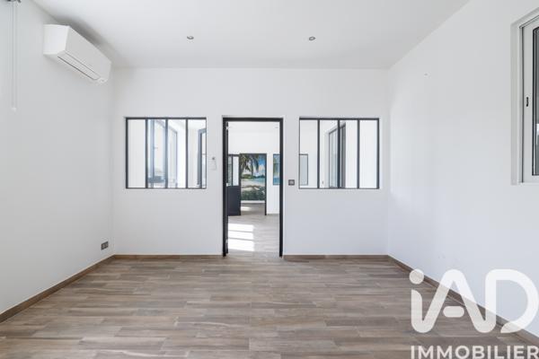 Murs commerciaux  à vendre 700 m² Évellys