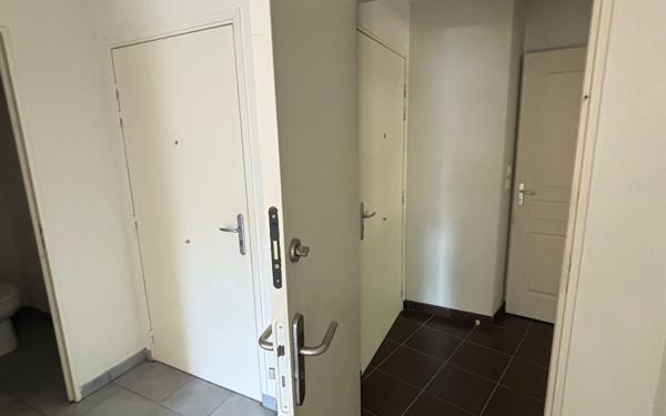 Appartement à vendre    3 pièces • 65,58 m2 Lyon 7