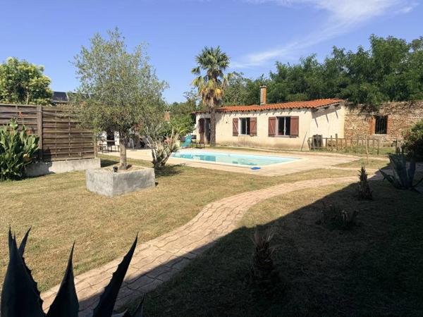 Maison 244 900 € Carbonne 6 p 157 m² DPE E
