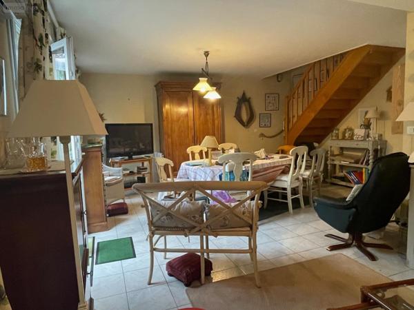 Maison à vendre à Bernay dans l'Eure (27300), ref : 21F11