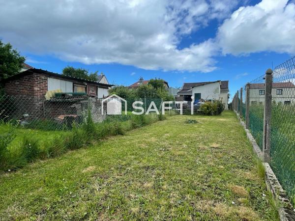 À saisir : Maison à rénover avec grand terrain