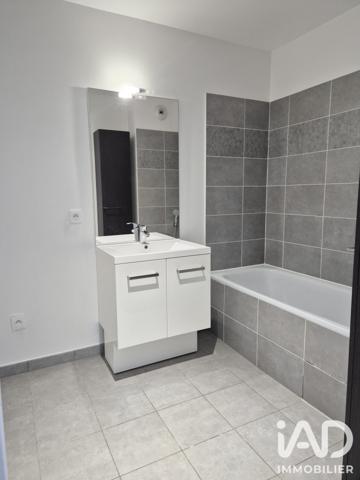 Location appartement 3 pièces 82 m² Franconville