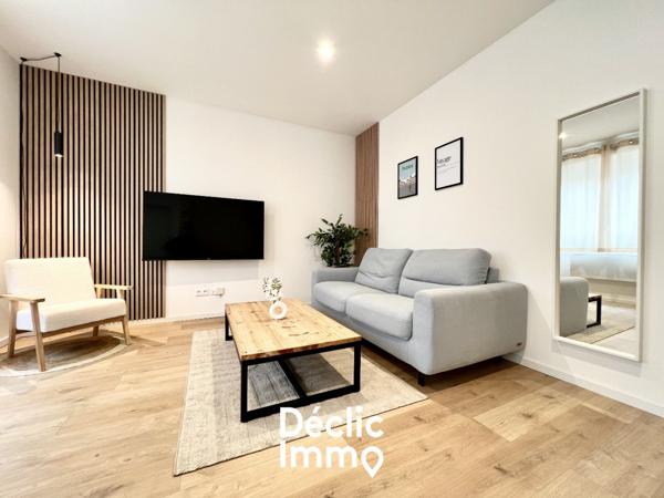 Vente appartement rénové Poitiers, 49m² 2 pièces 152 250€ avec terrasse