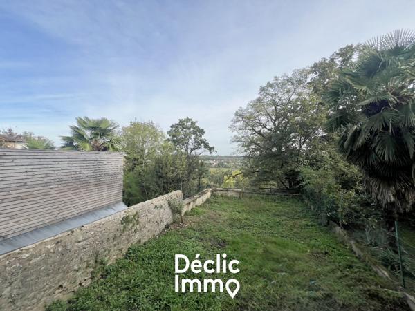 Vente appartement rénové Poitiers, 49m² 2 pièces 152 250€ avec terrasse