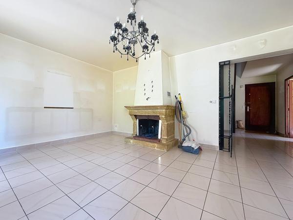 Maison à vendre 6 pièces SAINT GENIS POUILLY (01)