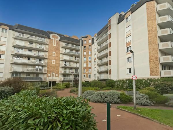 Appartement Cergy 5 pièce(s) 115 m2