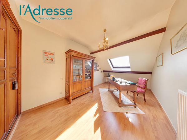 Maison indépendante 167 m2 avec dépendance