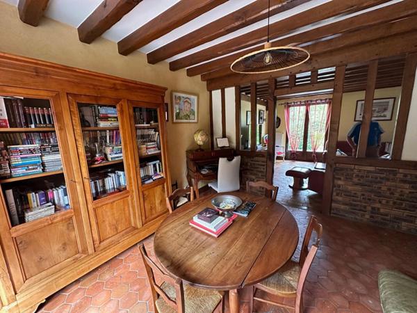 Spacieux pavillon familial à Saintigny 8 pièces 200 m2