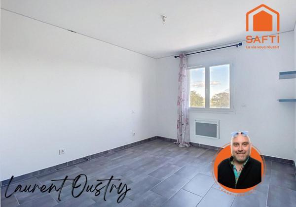 Villa contemporaine avec piscine à Tourbes