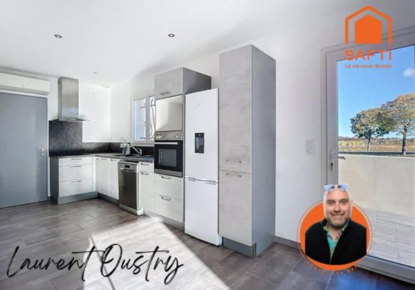 Villa contemporaine avec piscine à Tourbes