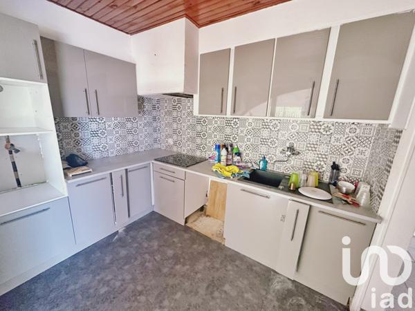 Maison 5 pièces de 130 m² à Solliès-Toucas (83210)