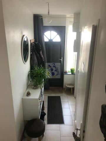 Location maison de ville Angouleme (16000), 48.00m² avec 2 pièce(s) dont 1 chambre(s). Agence Allard Brimeaud