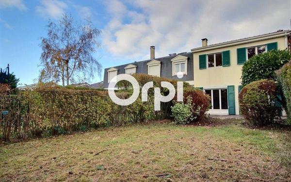 Maison à vendre    6 pièces • 120 m2 Élancourt