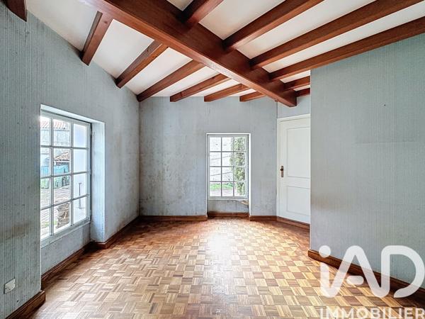 Maison à vendre 4 pièces 147 m² La Grève-sur-Mignon