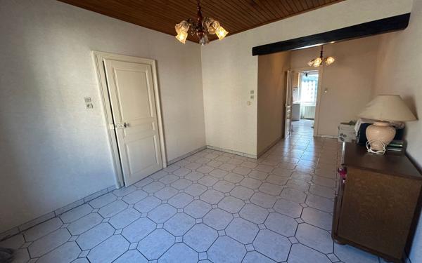 Maison à vendre    6 pièces •  Hayange
