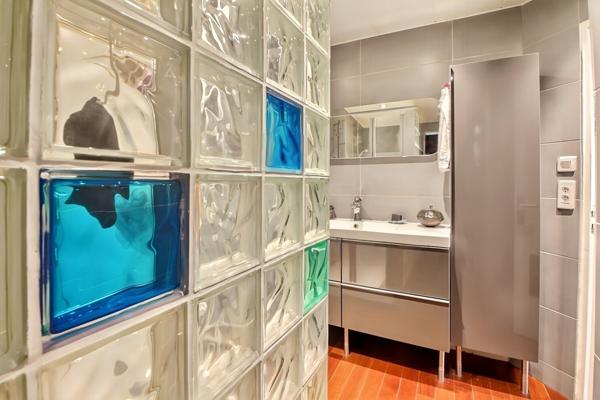Le Pradet, grand duplex 3 chambres en maison de ville au calme, terrasse et balcon !