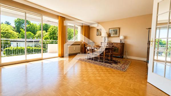 Appartement 5 pièces 117.97 m2